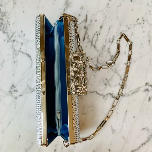 Silver Crocodile Diamond Clutch - Picture 4 of 12
